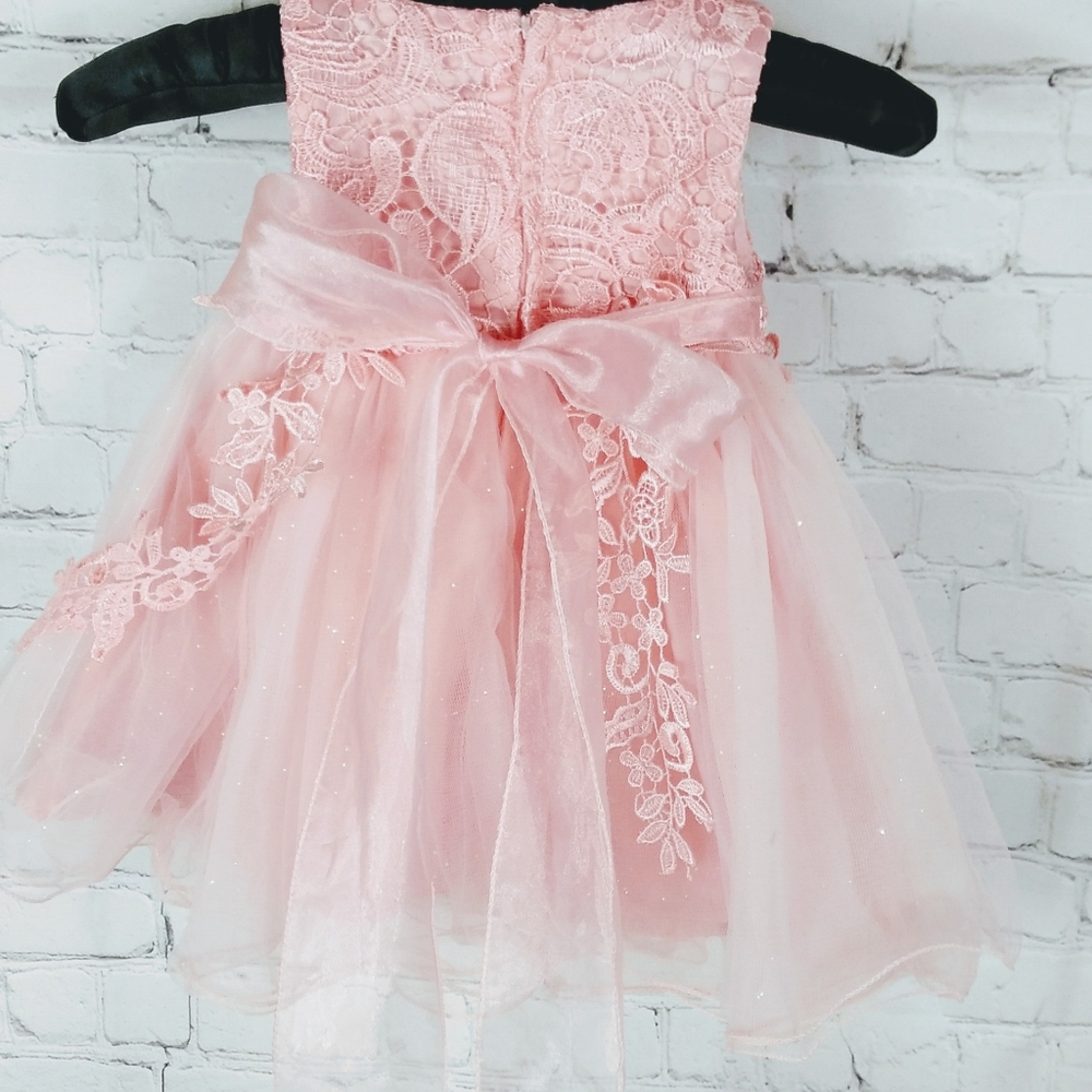 Toddler dress size 12 months Light pink